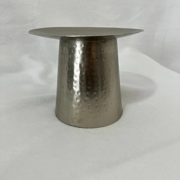 HAMMERED METAL CANDLE HOLDER/RAISER/CAKE PEDESTAL - Picture 1 of 6